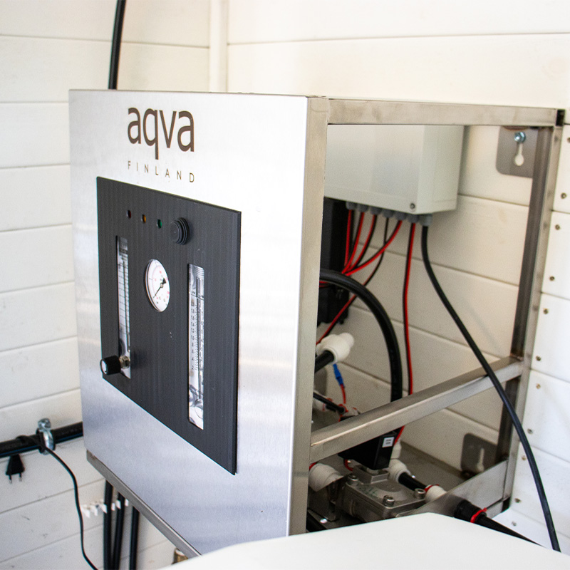 AQVA AHTI XL reverse osmosis system 300L tank, 200-400 L/h production from sea