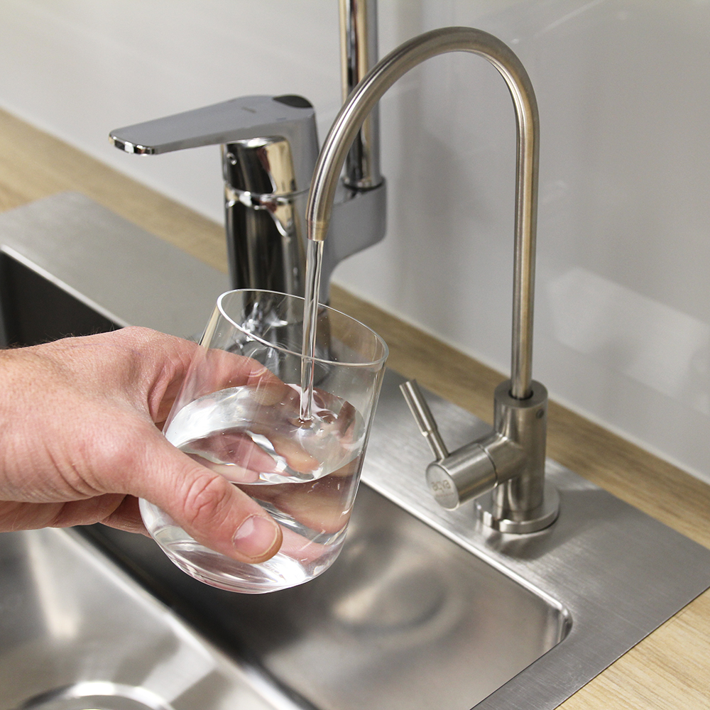 AQVA myULTRA ECO - extremely effective filtration , stainless steel faucet